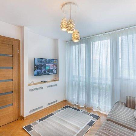 Apartment Strict Warsaw Center - Metro,Free Parking Eksteriør billede